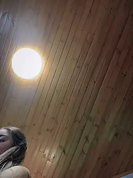 imlindapink online show from December 2, 2025, 3:47 pm