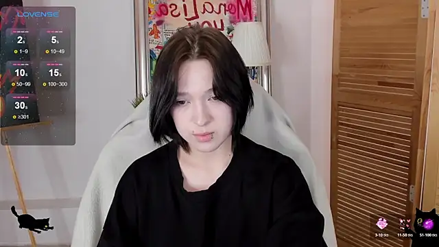 Snapshot of fiamoory chatting on May 6, 2026, 8:07 am fiamoory online show from May 6, 2026, 8:07 am