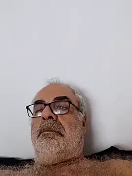 Snapshot of Satiro_Sevilla chatting on September 11, 2025, 11:05 pm Satiro Sevilla online show from September 11, 2025, 11:05 pm