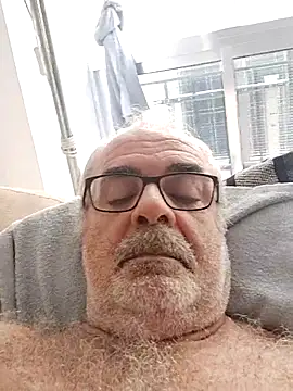 Snapshot of Satiro_Sevilla chatting on September 10, 2025, 3:11 pm Satiro Sevilla online show from September 10, 2025, 3:11 pm