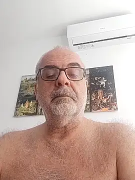 Snapshot of Satiro_Sevilla chatting on September 22, 2025, 11:49 am Satiro Sevilla online show from September 22, 2025, 11:49 am