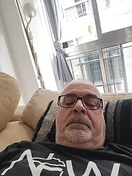 Satiro Sevilla online show from November 8, 2025, 4:54 pm