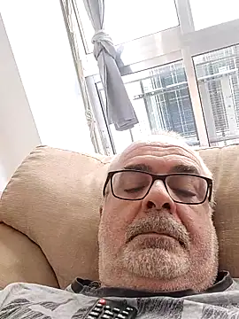 Snapshot of Satiro_Sevilla chatting on September 30, 2025, 1:39 pm Satiro Sevilla online show from September 30, 2025, 1:39 pm