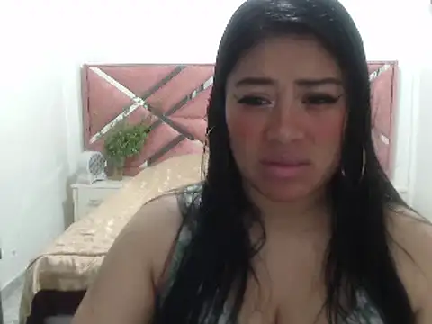 Snapshot of moan_sex2 chatting on March 14, 2025, 8:06 pm moan sex2 online show from March 14, 2025, 8:06 pm