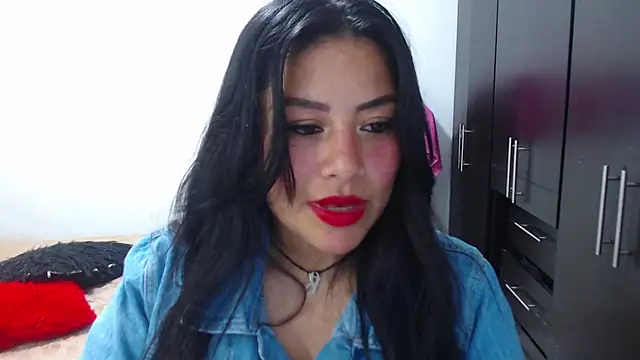 Snapshot of moan_sex2 chatting on February 13, 2026, 4:01 am moan sex2 online show from February 13, 2026, 4:01 am