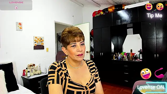 Angelina Stone 65 online show from February 26, 2026, 8:20 pm