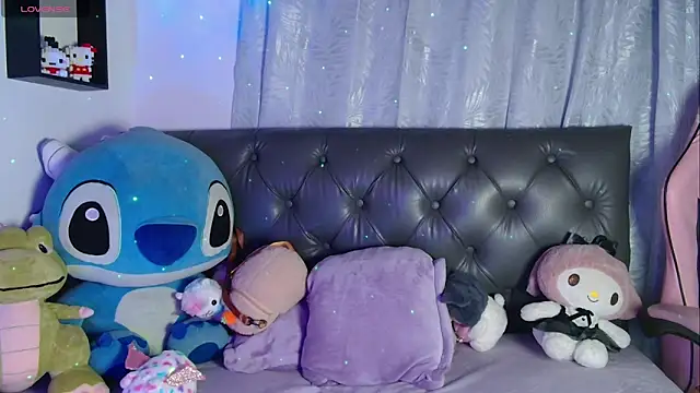 evie cloud online show from February 27, 2026, 9:03 pm