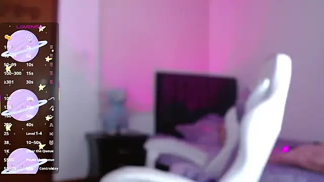 evie cloud online show from November 11, 2025, 11:20 pm