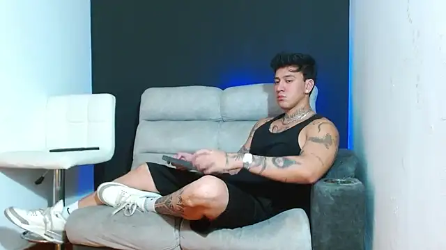 Snapshot of JUSTIN_FULLER1 chatting on February 28, 2026, 3:39 am JUSTIN FULLER1 online show from February 28, 2026, 3:39 am