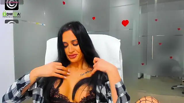 Queenrafaella online show from February 27, 2026, 3:01 pm