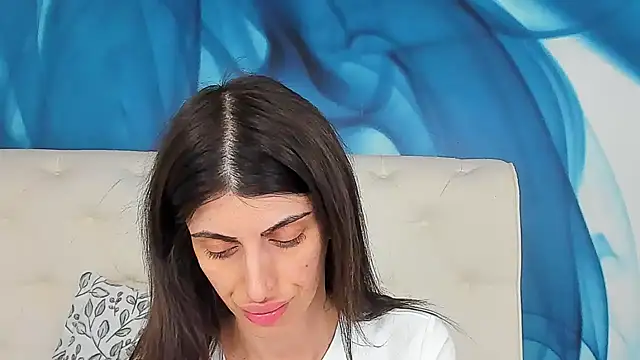SkinnyDolly online show from May 30, 2026, 2:51 am