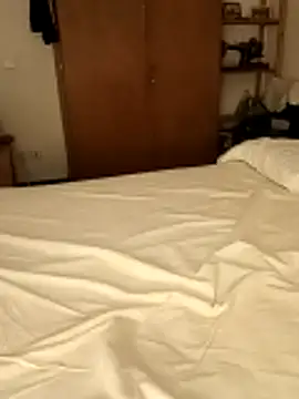 crems77 online show from March 10, 2026, 11:20 pm