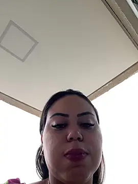 Snapshot of lariic chatting on February 27, 2026, 12:16 pm lariic online show from February 27, 2026, 12:16 pm