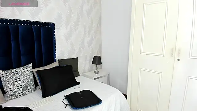 AddictivextS online show from January 18, 2026, 2:09 pm