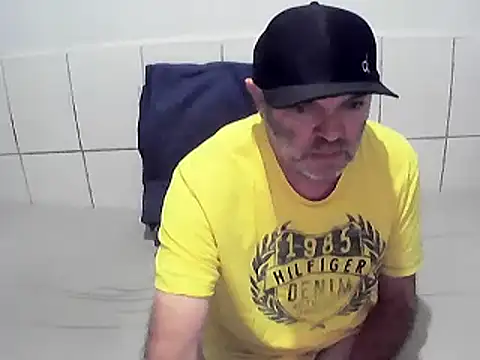 Snapshot of pierdona chatting on July 12, 2026, 3:02 pm pierdona online show from July 12, 2026, 3:02 pm