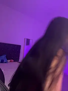 Snapshot of AuroraFiore chatting on February 14, 2026, 1:28 am AuroraFiore online show from February 14, 2026, 1:28 am