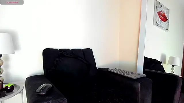 victoria  lace  online show from April 8, 2026, 12:45 am