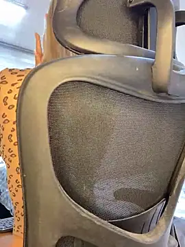 Anna quinn online show from February 18, 2025, 1:22 pm