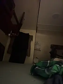 Snapshot of devinshd chatting on October 24, 2025, 5:50 am devinshd online show from October 24, 2025, 5:50 am