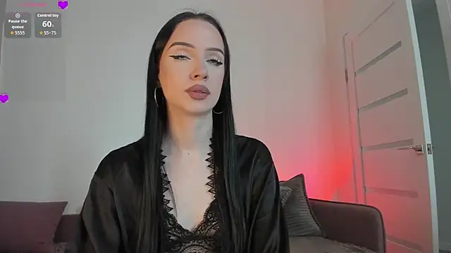 Snapshot of flora_off chatting on June 27, 2026, 8:20 am flora off online show from June 27, 2026, 8:20 am