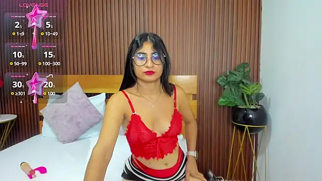 Snapshot of evelin_leroy chatting on March 20, 2025, 3:14 pm evelin leroy online show from March 20, 2025, 3:14 pm