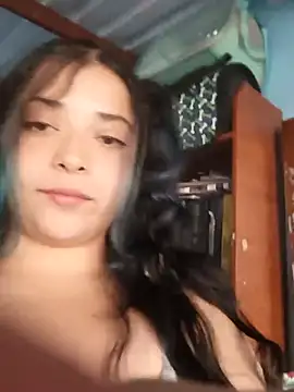 Elvishcassie  online show from May 26, 2026, 6:17 pm