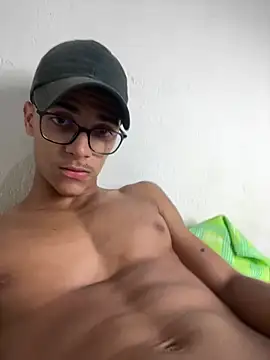 Naka300 online show from March 18, 2025, 2:40 am