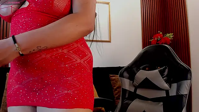 Jeen Taylor online show from October 10, 2025, 8:31 pm