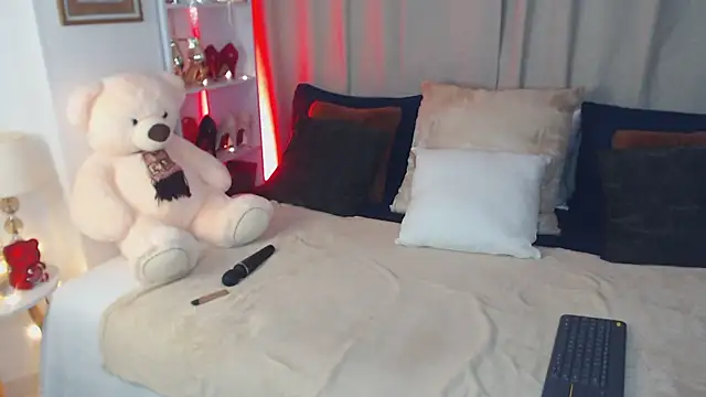 AnnaRouge online show from February 21, 2026, 2:35 am