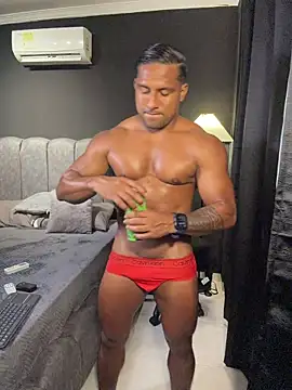 CallumMuscle online show from December 5, 2025, 5:06 am