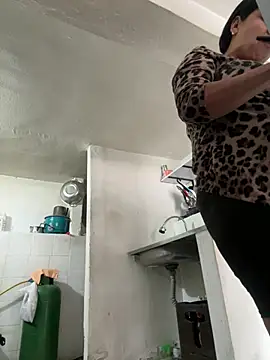 siri duque online show from February 23, 2026, 4:29 pm