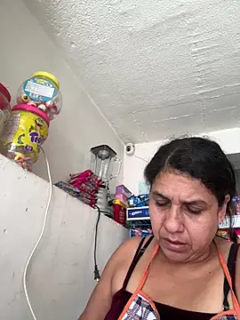 Snapshot of siri_duque chatting on July 4, 2026, 4:00 pm siri duque online show from July 4, 2026, 4:00 pm