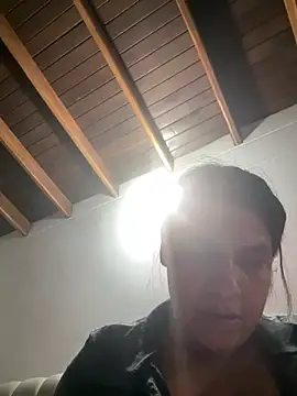 Snapshot of siri_duque chatting on July 19, 2026, 12:52 am siri duque online show from July 19, 2026, 12:52 am
