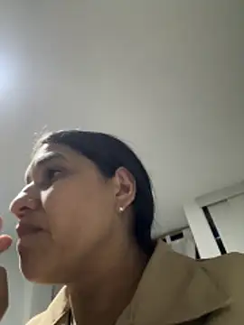 siri duque online show from March 6, 2026, 12:05 am