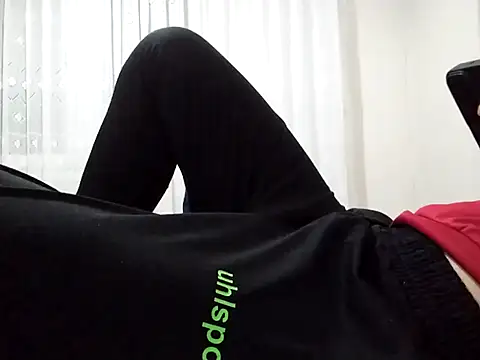 Snapshot of kopgelhadi chatting on October 30, 2025, 8:17 pm kopgelhadi online show from October 30, 2025, 8:17 pm