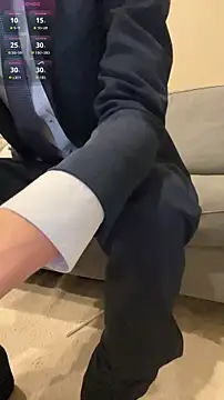 kimkim123123 online show from March 5, 2026, 11:51 am