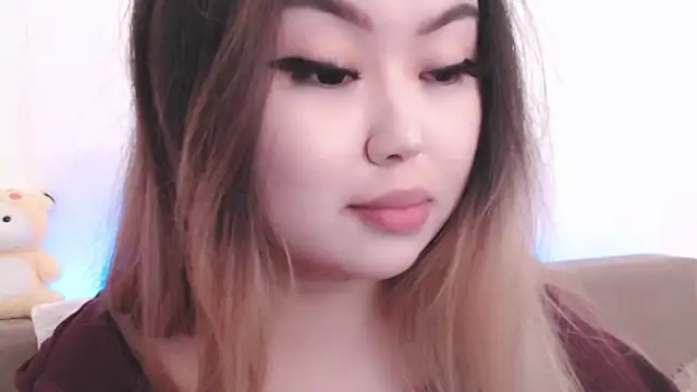 Snapshot of amelia_sunlight chatting on April 13, 2026, 11:31 pm amelia sunlight online show from April 13, 2026, 11:31 pm