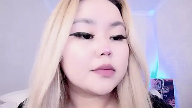 amelia sunlight online show from January 8, 2025, 7:56 pm