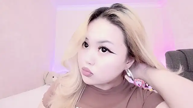 amelia sunlight online show from February 10, 2025, 12:30 am