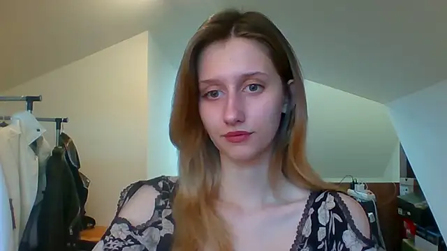 LUNA delight online show from January 24, 2025, 2:41 pm