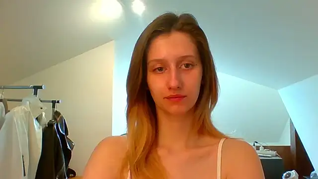 LUNA delight online show from February 28, 2025, 7:48 am