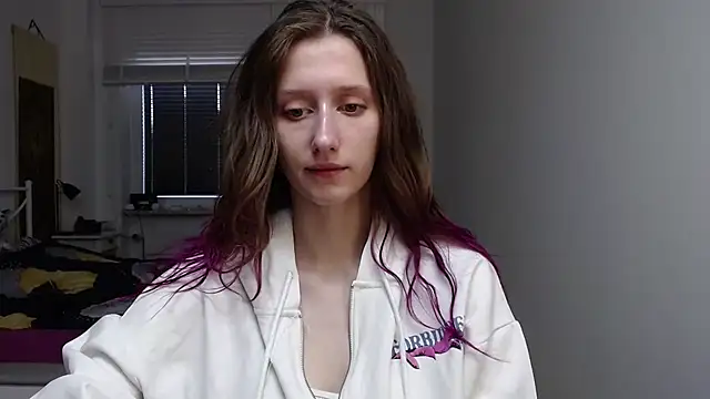 LUNA delight online show from November 5, 2025, 6:27 am