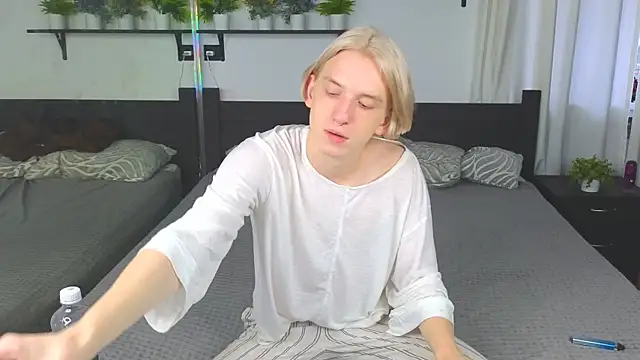 Ron Vils online show from November 28, 2025, 6:24 am