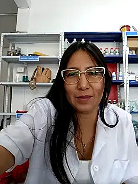 Snapshot of Megan_jennerr chatting on March 7, 2025, 5:17 pm Megan jennerr online show from March 7, 2025, 5:17 pm