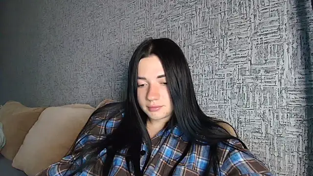 Liana diva online show from May 22, 2026, 10:24 am