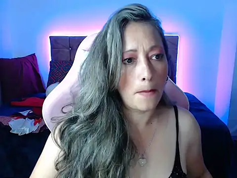 Melanyy 100 online show from January 10, 2025, 3:07 am