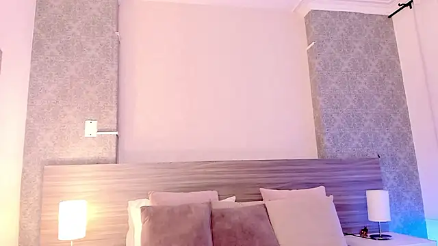 Snapshot of Mistyca chatting on February 11, 2026, 11:32 am Mistyca online show from February 11, 2026, 11:32 am