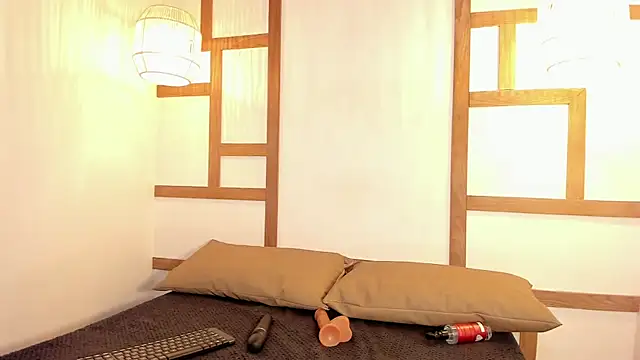 Snapshot of CriistalJade chatting on February 2, 2025, 12:40 am CriistalJade online show from February 2, 2025, 12:40 am