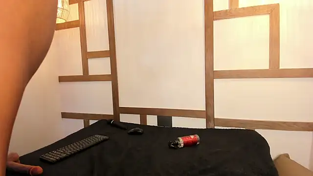 Snapshot of CriistalJade chatting on March 1, 2025, 9:59 pm CriistalJade online show from March 1, 2025, 9:59 pm