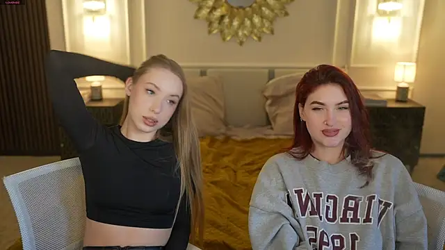 Magnetic Mia  online show from March 3, 2025, 9:02 am